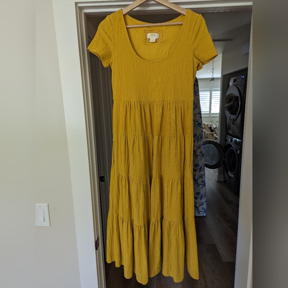 Maeve dress Yellow color, size SMALL